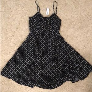 Old Navy fit and flare dress - size Small